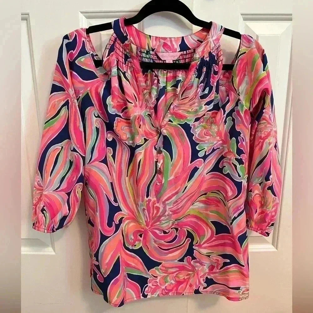 Lilly Pulitzer Elsa Sunny Should Silk Top in Banana Flambé Print - Size XS